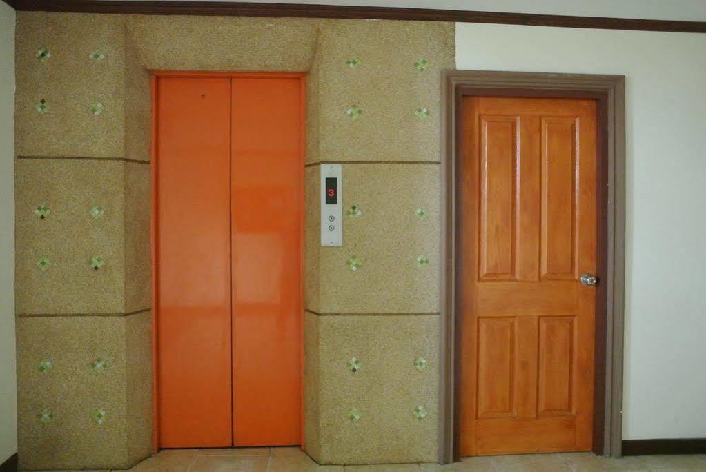 Bp Grand Hotel Chiang Mai Exterior photo